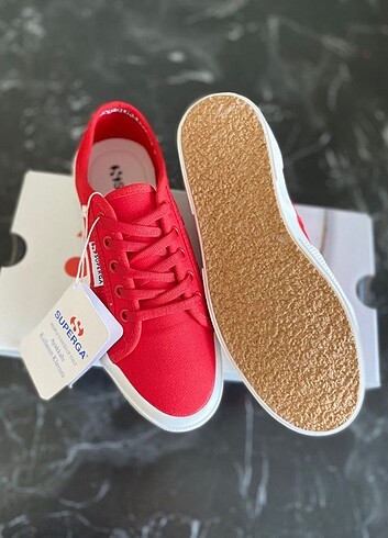 37 Beden BAYAN SUPERGA