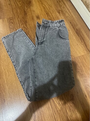 Kız çocuk kot pantolon