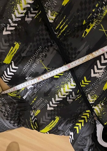 Siyah Kapüşonlu Fermuarlı Erkek Çocuk Mont - Görsel 11