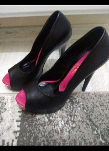 37 Beden siyah Renk Pembe siyah topuklu ayakkabı