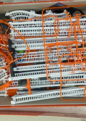 Beden Renkli Başlangıç Seti Oyuncak Top Yolu