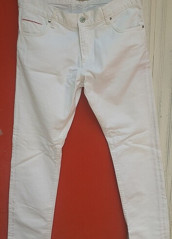 40 Beden beyaz Renk Beyman jean 40