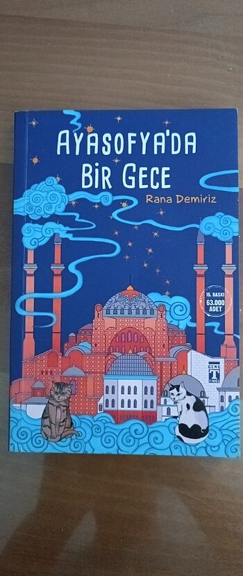 Ayasofya'da Bir Gece Genç Timaş