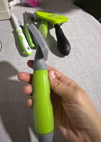 MOSER Yeşil Kedi Tüy Bakım Seti - Görsel 9