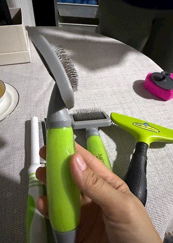 MOSER Yeşil Kedi Tüy Bakım Seti - Görsel 3