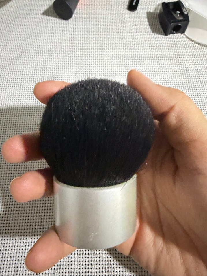 Gri ve Beyaz Makyaj Fırçası Seti - Görsel 3