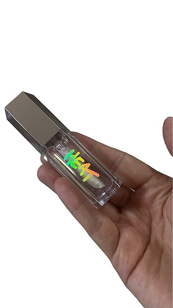 Fenty beauty gloss bomb heat