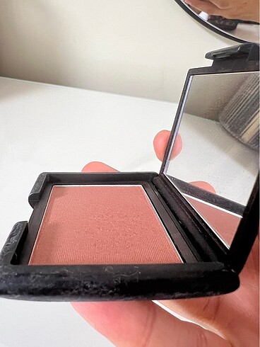 NARS allık love joy