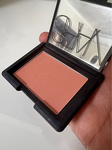 NARS allık şeftali tonu gina