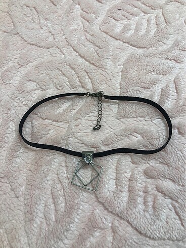 Choker Kolye