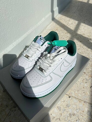 Nike air force yeşil