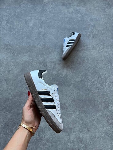 Adidas samba