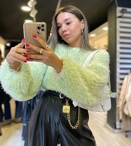 YUMOŞ KAZAK CROP