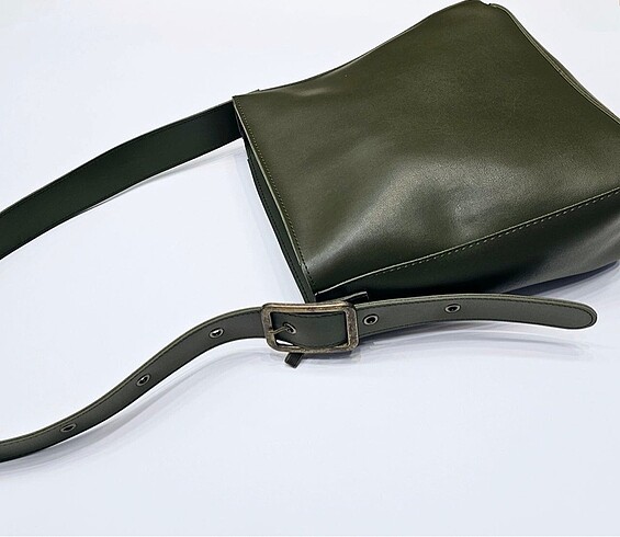 Çapraz askılı Vintage kol çantası