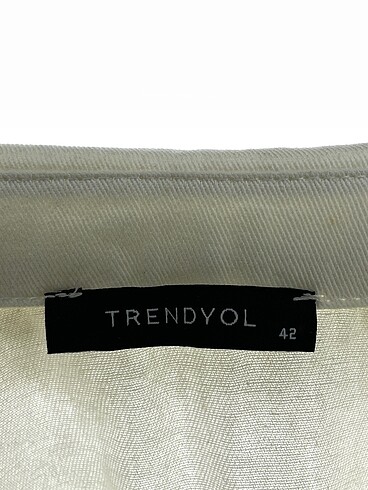42 Beden beyaz Renk Trendyol & Milla Kısa Elbise %70 İndirimli.