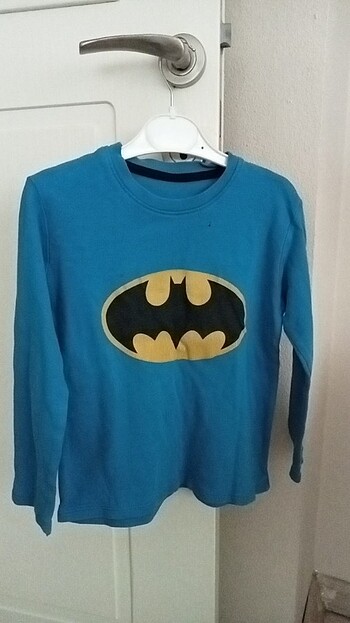 Erkek çocuk sweatshirt.
