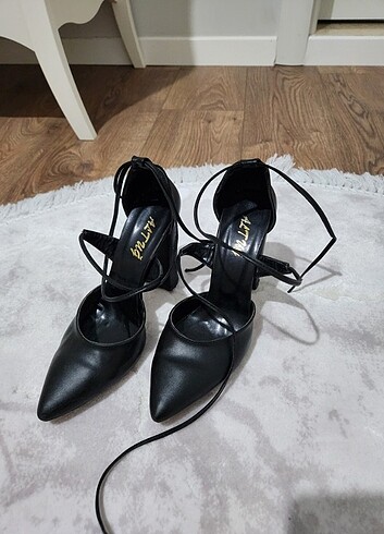 Diğer siyah topuklu ayakkabı