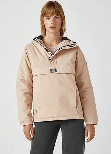 Pull & Bear Kanguru Mont