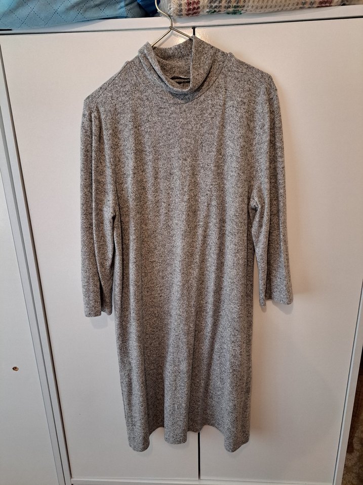 Gri Uzun Kollu Triko Elbise - Görsel 3