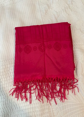 Bej Püsküllü Kadın Saten Şal - Görsel 3