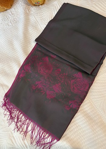 Bej Püsküllü Kadın Saten Şal - Görsel 12