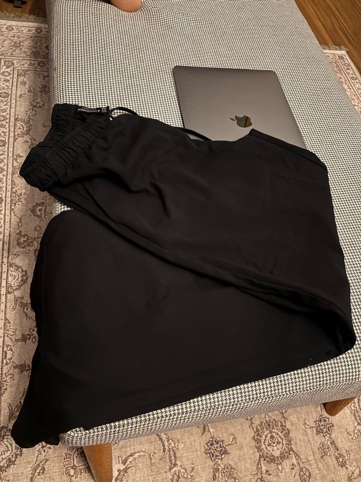 Siyah Stradivarius - Görsel 2