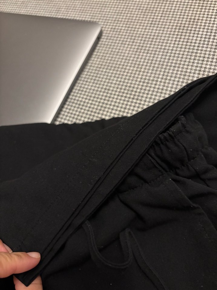 Siyah Stradivarius - Görsel 4