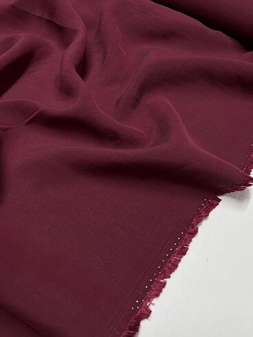 Bordo Renk Taşlanmış Keten Kumaş