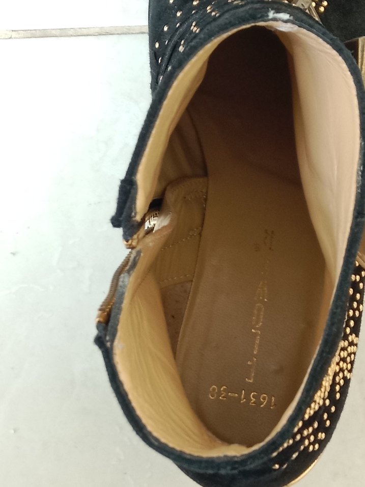 Tokalı Koyu Süet Kadın Dolgu Topuk Bot - Görsel 4