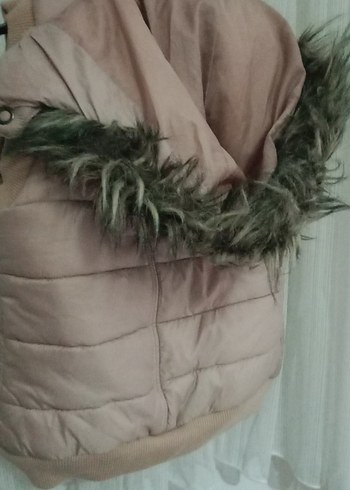 Bej Kürklü Kadın Kolsuz Yelek - Görsel 4