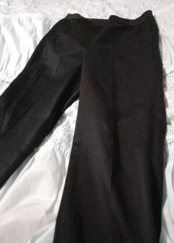 Düğmeli Siyah Kadın Kumaş Beli Lastikli Pantlon - Görsel 3