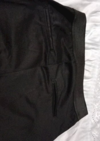 Düğmeli Siyah Kadın Kumaş Beli Lastikli Pantlon - Görsel 6