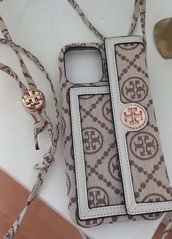 Tory burch telefon 