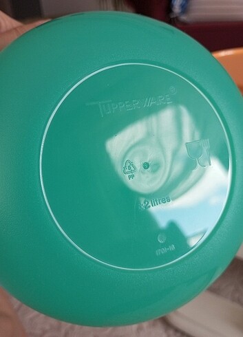  Beden Tupperware