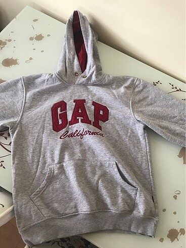 GAP sweetshrt