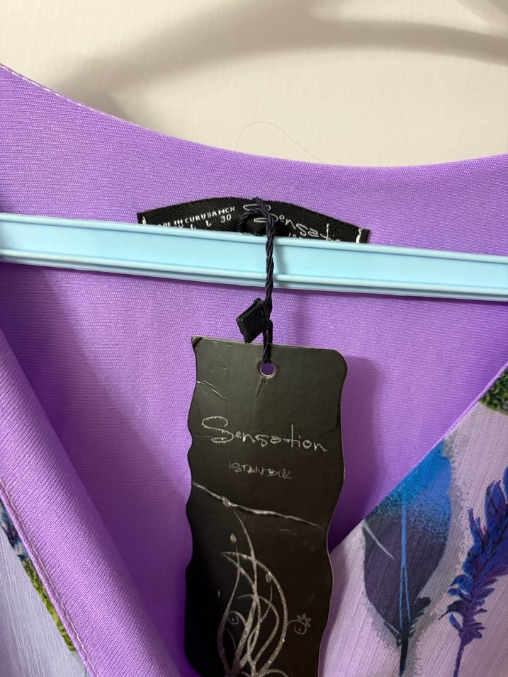 V Yaka Uzun Renkli Elbise - Görsel 3