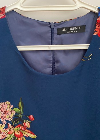 Çiçek Desenli Lacivert  Midi Elbise - Görsel 3