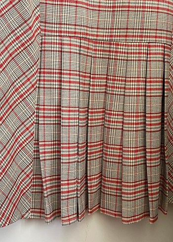 Kareli V Yakalı Pilili Midi Elbise - Görsel 5