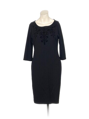 PreLoved Kısa Elbise %70 İndirimli.
