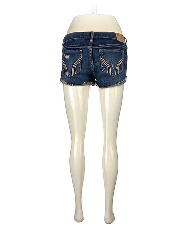28 Beden Hollister Mini Şort %70 İndirimli.