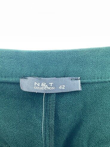 42 Beden yeşil Renk PreLoved Mini Şort %70 İndirimli.