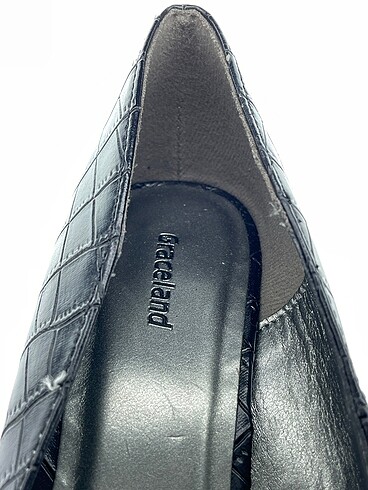 36 Beden siyah Renk PreLoved Stiletto %70 İndirimli.