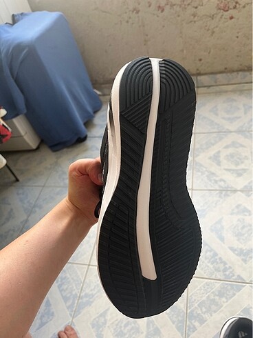 42.5 Beden siyah Renk Adidas galaxy m graphic