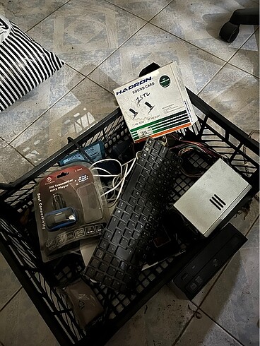 Elektronik ürünler aletler hurda fiyata çalışıyor çoğu