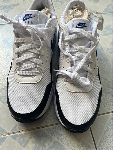 Nike air
