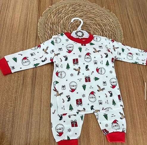 Yeni yıl Noel Bebek pijama takımı #yeniyıl #noel