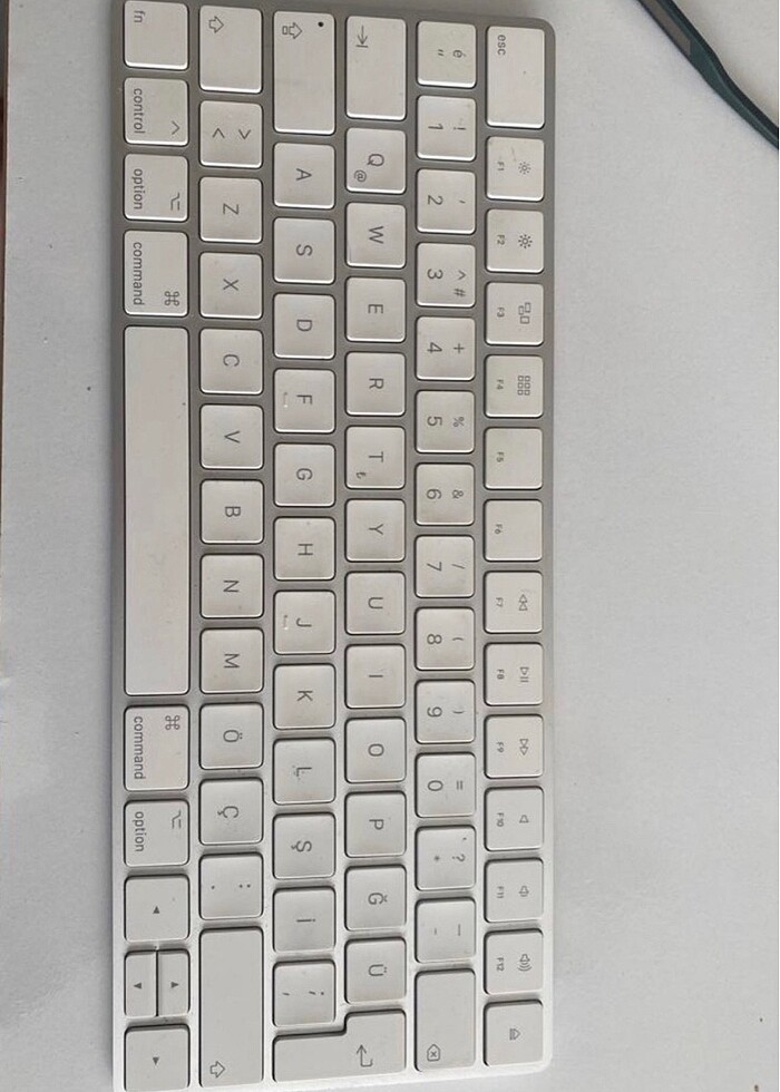 Apple magic 2 keyboard - Görsel 2