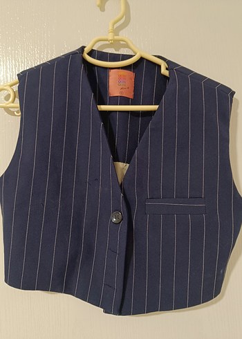 Düğmeli Kısa Lacivert Kadın Yelek - Görsel 2