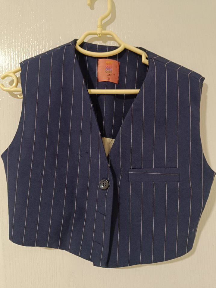 Düğmeli Kısa Lacivert Kadın Yelek - Görsel 2