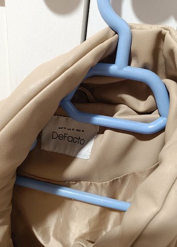 Bej Düğmeli Deri Kadın Kışlık Ceket - Görsel 3